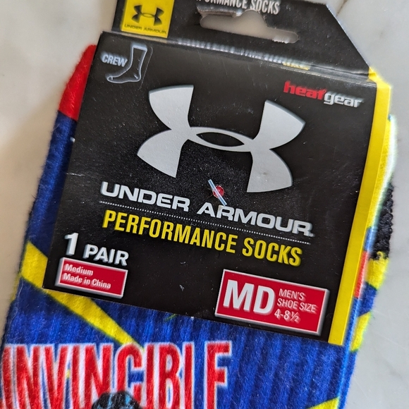 NWT Under Armour Performance Heat Gear Crew Collectors Superman Socks Size M - Picture 3 of 4